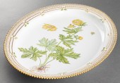 ROYAL COPENHAGEN "FLORA DANICA