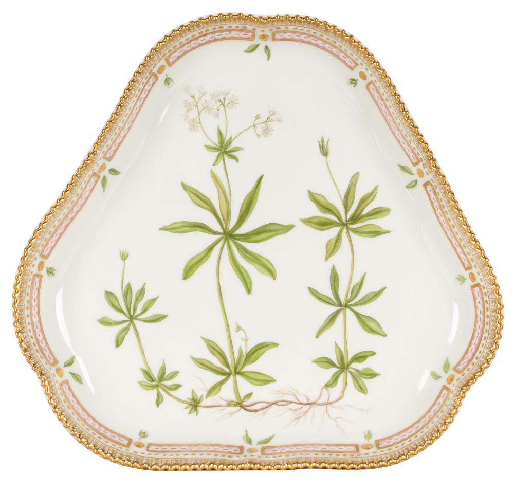 ROYAL COPENHAGEN "FLORA DANICA"