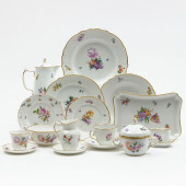 ROYAL COPENHAGEN PORCELAIN DIN