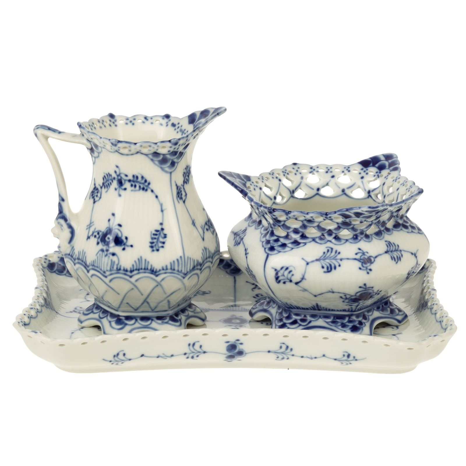 ROYAL COPENHAGEN STRAWBERRY SET