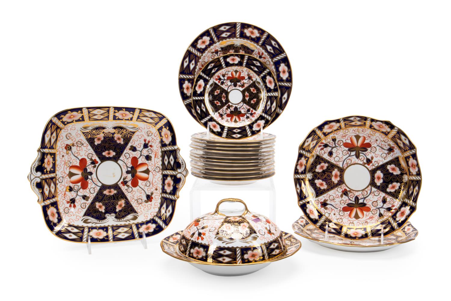 ROYAL CROWN DERBY IMARI TABLE &