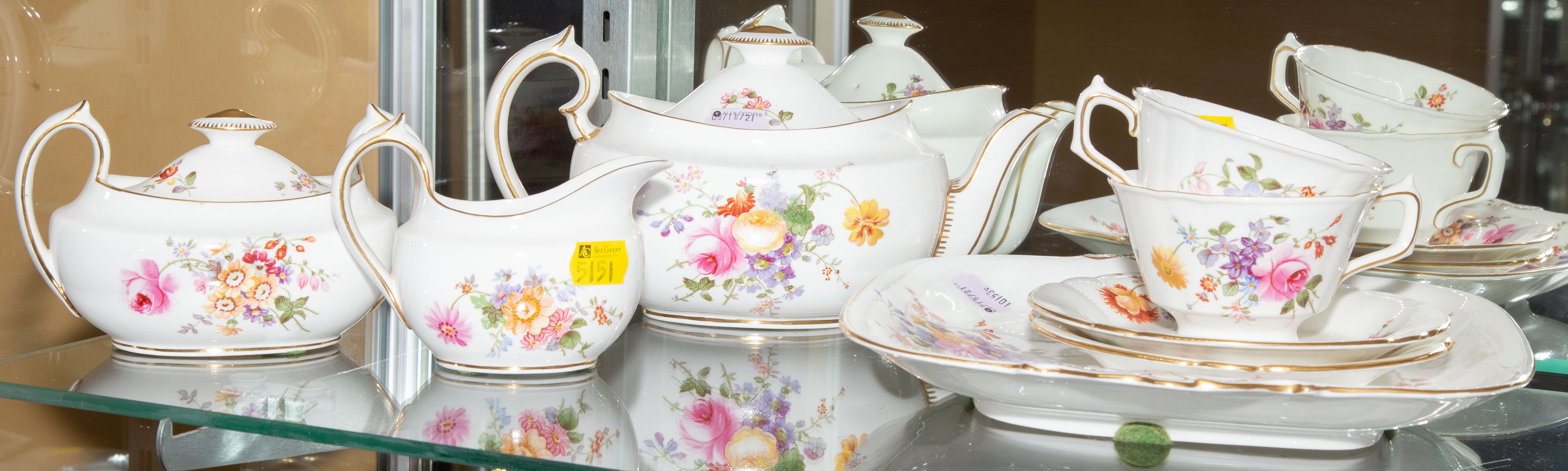 ROYAL CROWN DERBY PARTIAL