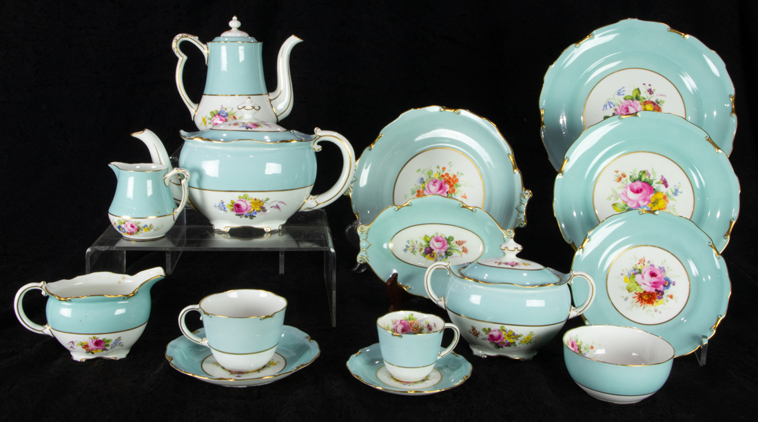 ROYAL CROWN DERBY PORCELAIN