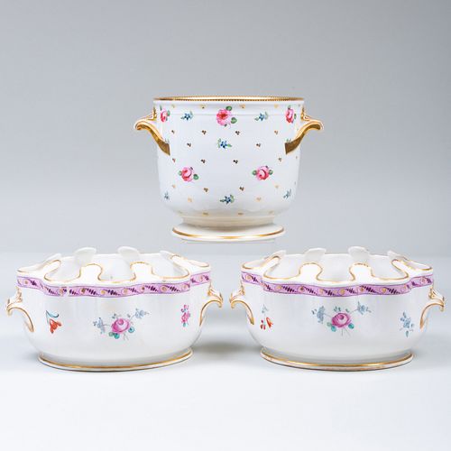 ROYAL CROWN DERBY PORCELAIN