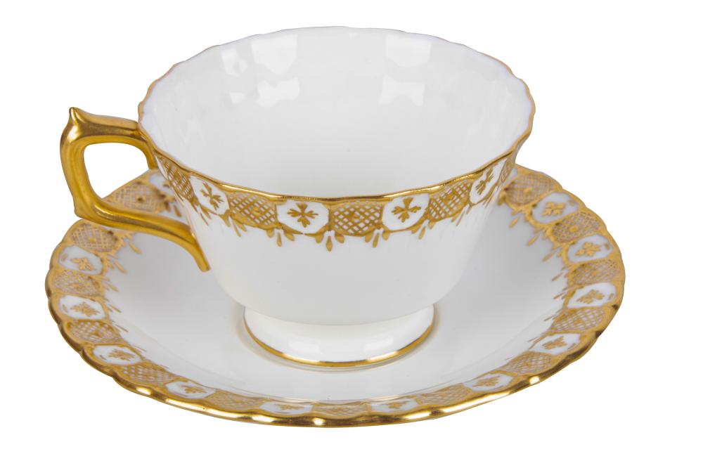ROYAL CROWN DERBY PORCELAIN CUPS