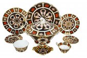 ROYAL CROWN DERBY PORCELAIN DI
