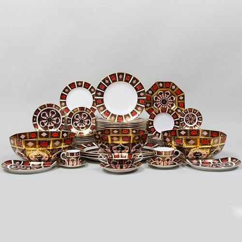 ROYAL CROWN DERBY PORCELAIN