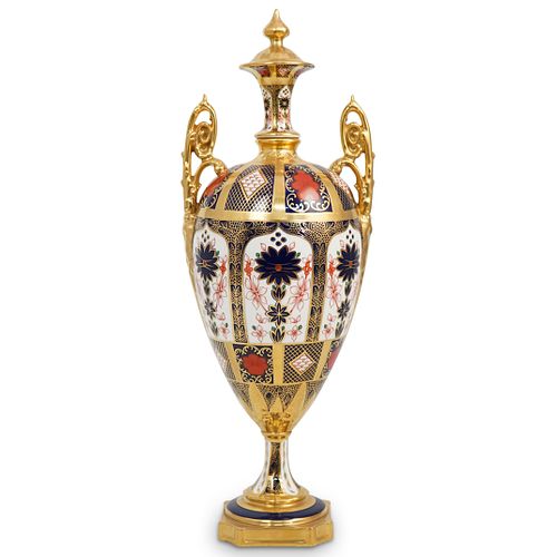 ROYAL CROWN DERBY PORCELAIN