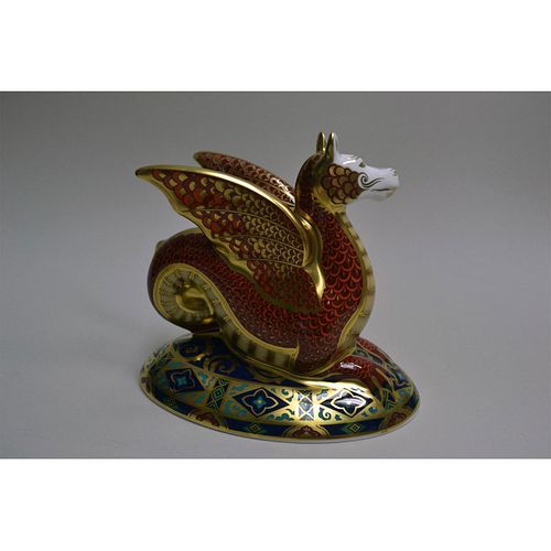 ROYAL CROWN DERBY PORCELAIN