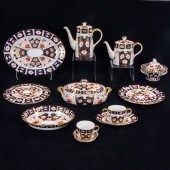 ROYAL CROWN DERBY, TRADITIONAL