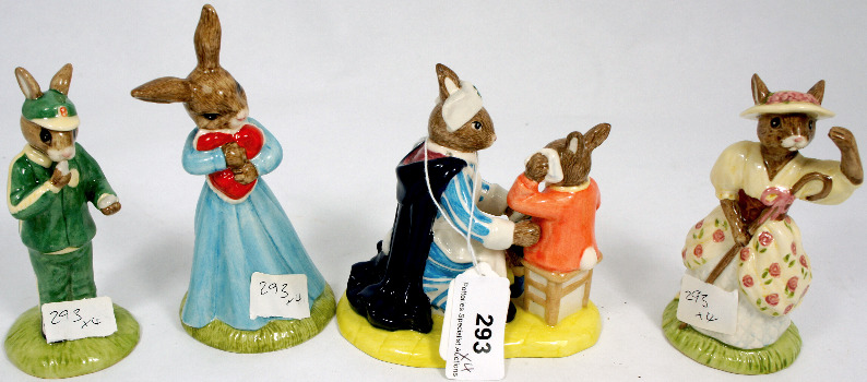 Royal Doulton Bunnykins Loveheart