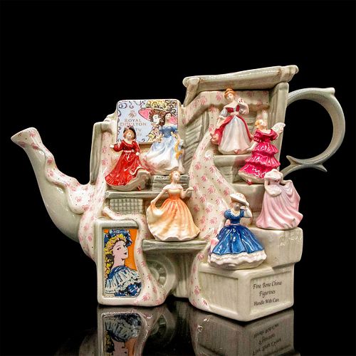 ROYAL DOULTON CARDEW TEAPOT, TINY