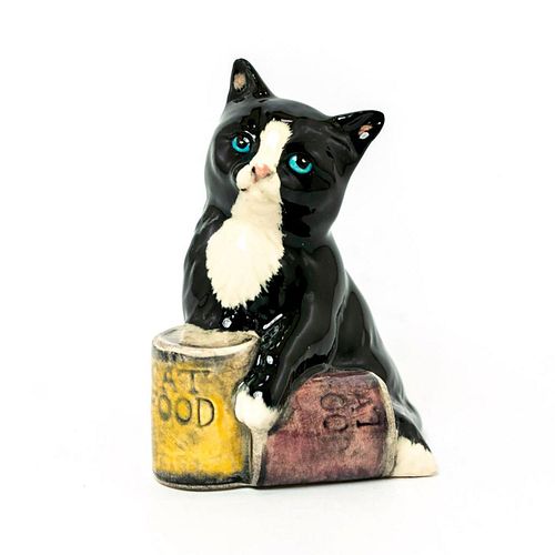 ROYAL DOULTON CAT FIGURINE,