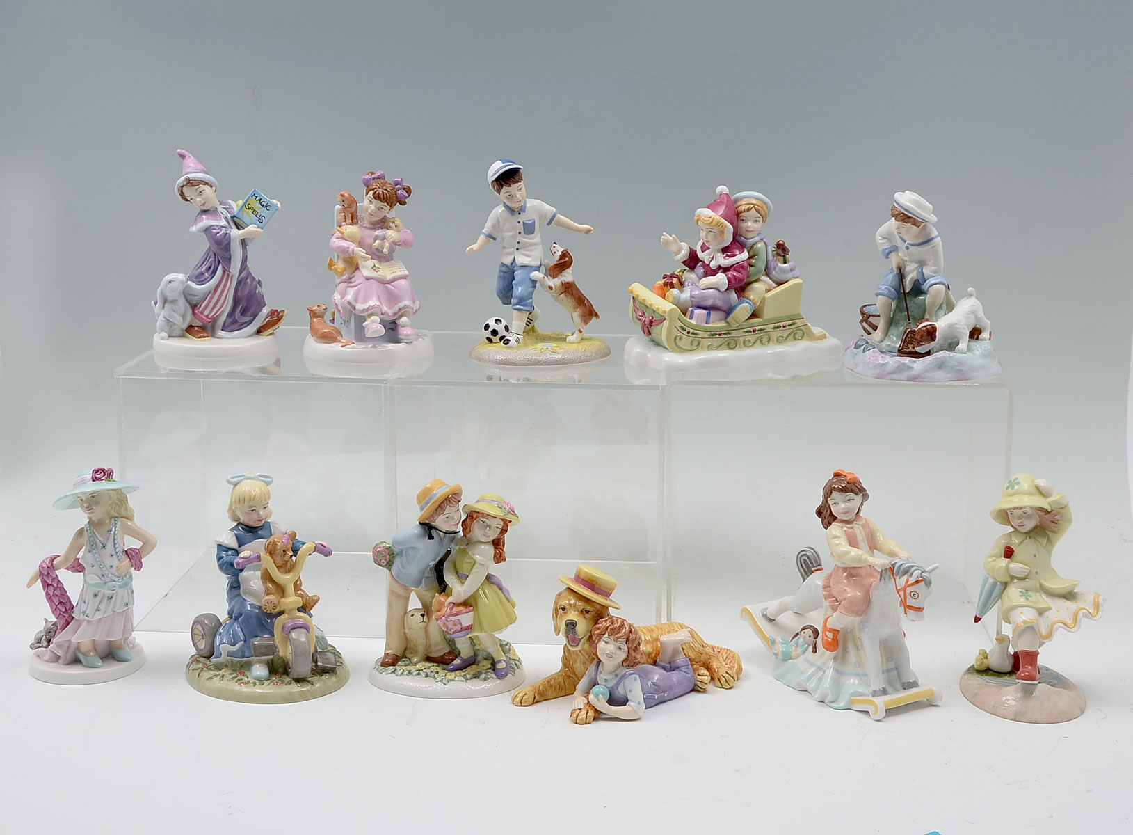 ROYAL DOULTON ''CHILDHOOD