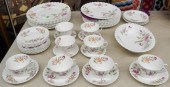 ROYAL DOULTON 'CLOVELLY' PORCE