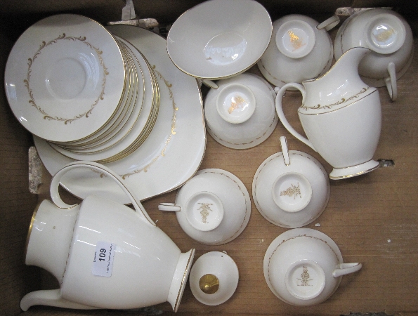 Royal Doulton Covington part set