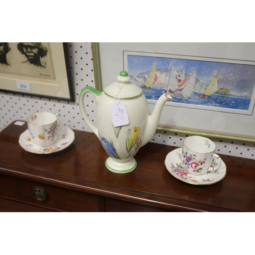 Royal Doulton Crocus pattern coffee