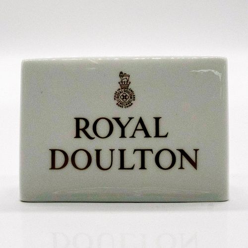 ROYAL DOULTON DEALER TABLE
