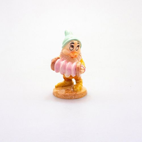 ROYAL DOULTON DISNEY'S CHARACTER