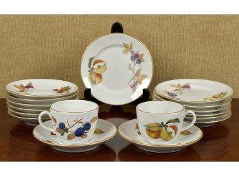 Royal Doulton Evesham porcelain,