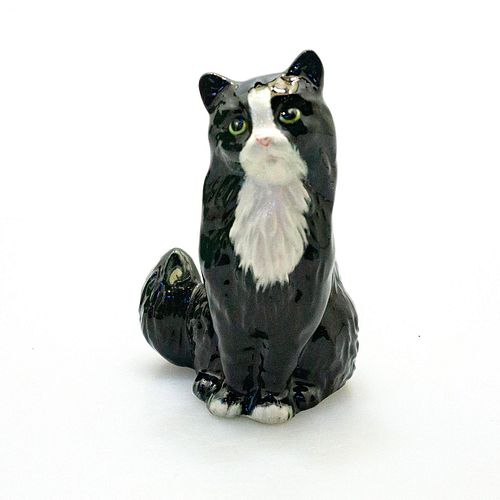 ROYAL DOULTON FIGURE, CAT