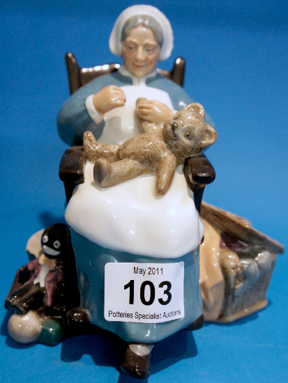 Royal Doulton Figure Nanny HN2221