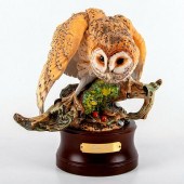 ROYAL DOULTON FIGURINE, BARN O