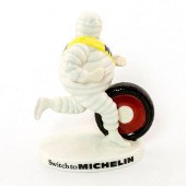 ROYAL DOULTON FIGURINE, BIBEND