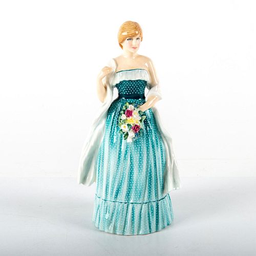 ROYAL DOULTON FIGURINE, LADY