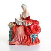 ROYAL DOULTON FIGURINE PENELOP