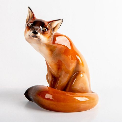 ROYAL DOULTON FIGURINE, SEATED