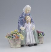ROYAL DOULTON HN2031 ''GRANNY'