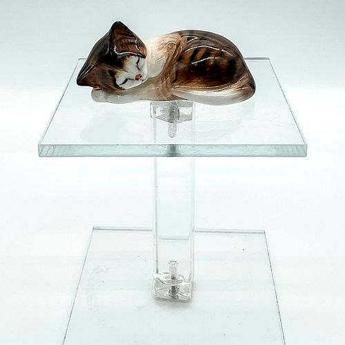 ROYAL DOULTON KITTEN FIGURINE