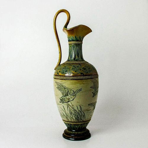 ROYAL DOULTON LAMBETH HANNAH BARLOW