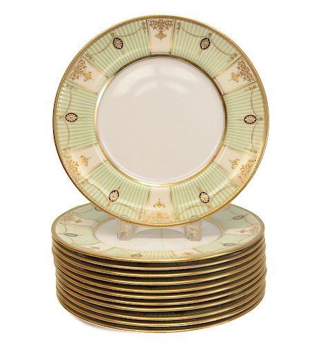 ROYAL DOULTON PORCELAIN DINNER