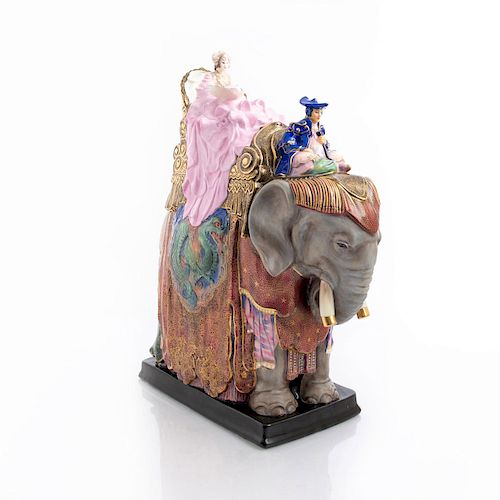 ROYAL DOULTON PRESTIGE FIGURE