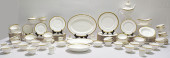 ROYAL DOULTON "ROYAL GOLD" FIN