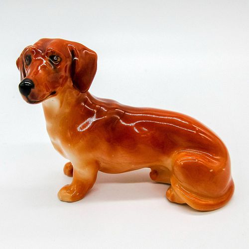 ROYAL DOULTON SMALL FIGURINE,