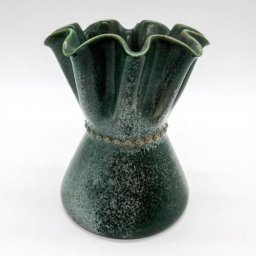 ROYAL DOULTON STONEWARE ART POTTERY