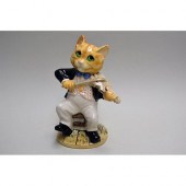 ROYAL DOULTON THE CAT AND THE