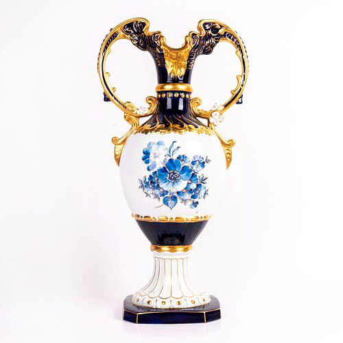 ROYAL DUX BOHEMIA PORCELAIN