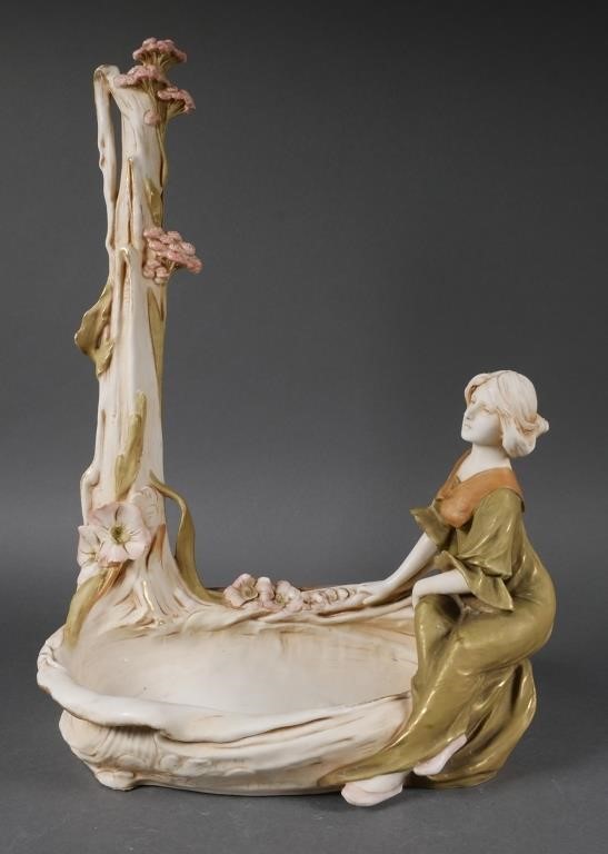 ROYAL DUX BOHEMIA PORCELAIN