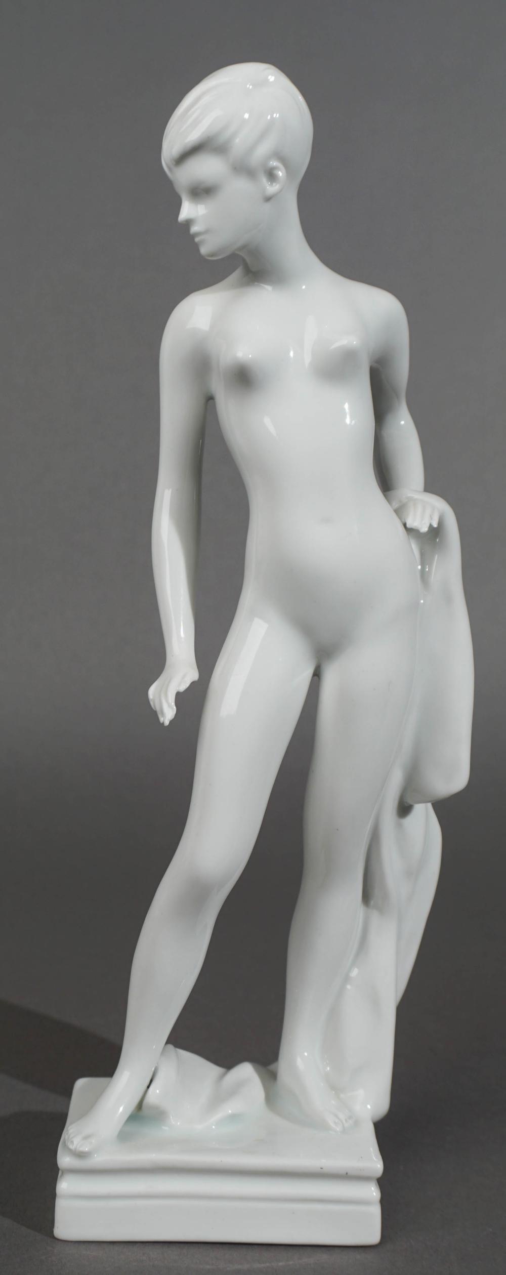 ROYAL DUX FIGURE OF NUDE WOMAN,
