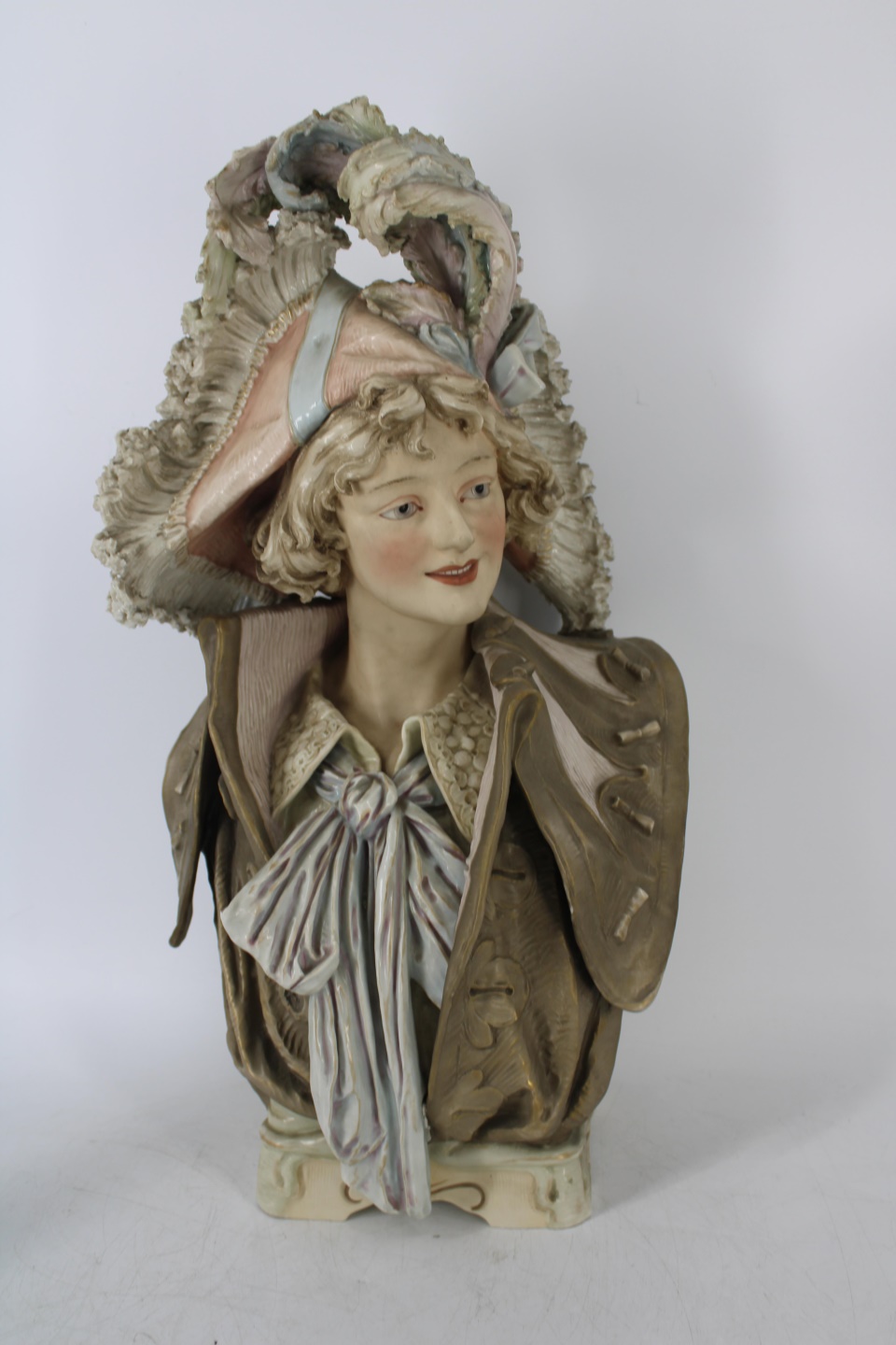 ROYAL DUX PORCELAIN BUST OF A