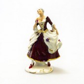 ROYAL DUX PORCELAIN FIGURINE D