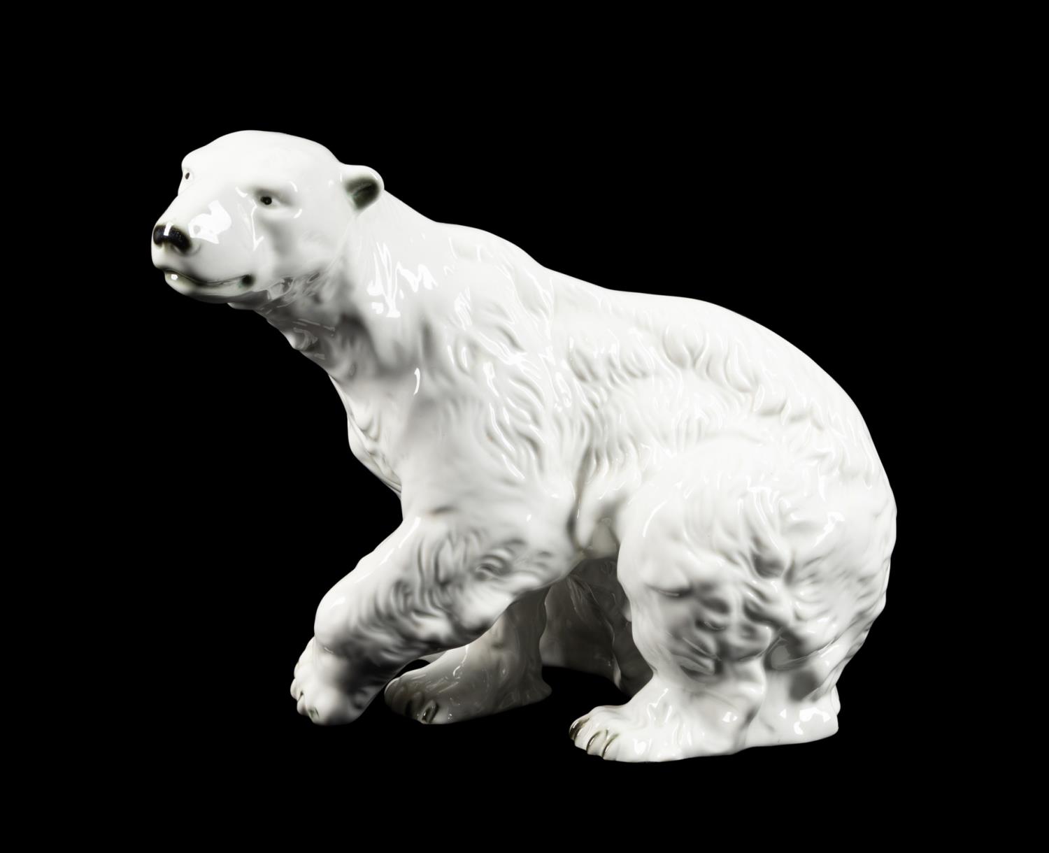 ROYAL DUX WALKING POLAR BEAR