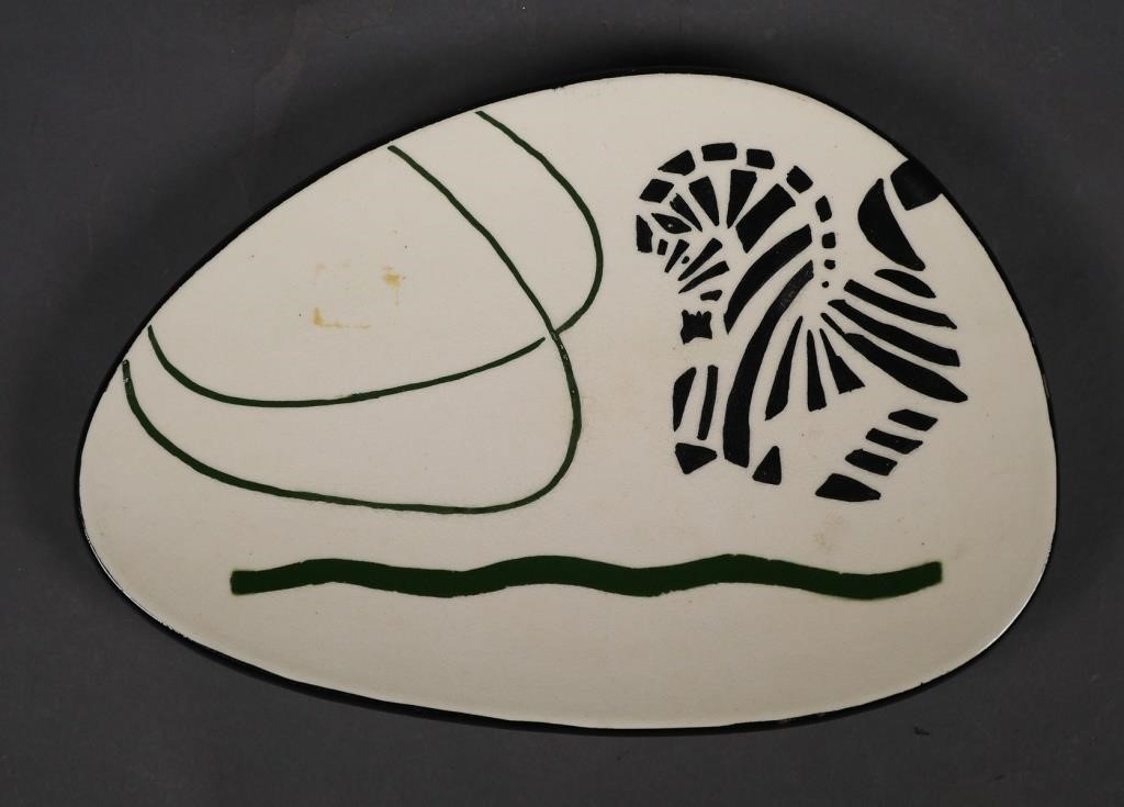 ROYAL HICKMAN #582 ART POTTERY