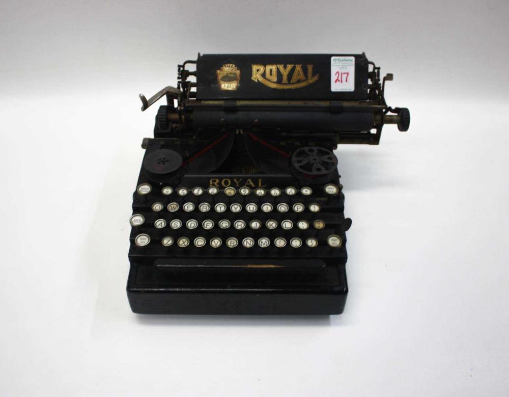 ROYAL MODEL 5 TYPEWRITER, THE