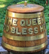 ROYAL NAVY RUM TUB, 19TH C, BR