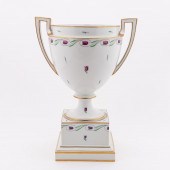 ROYAL VIENNA FORM PORCELAIN UR